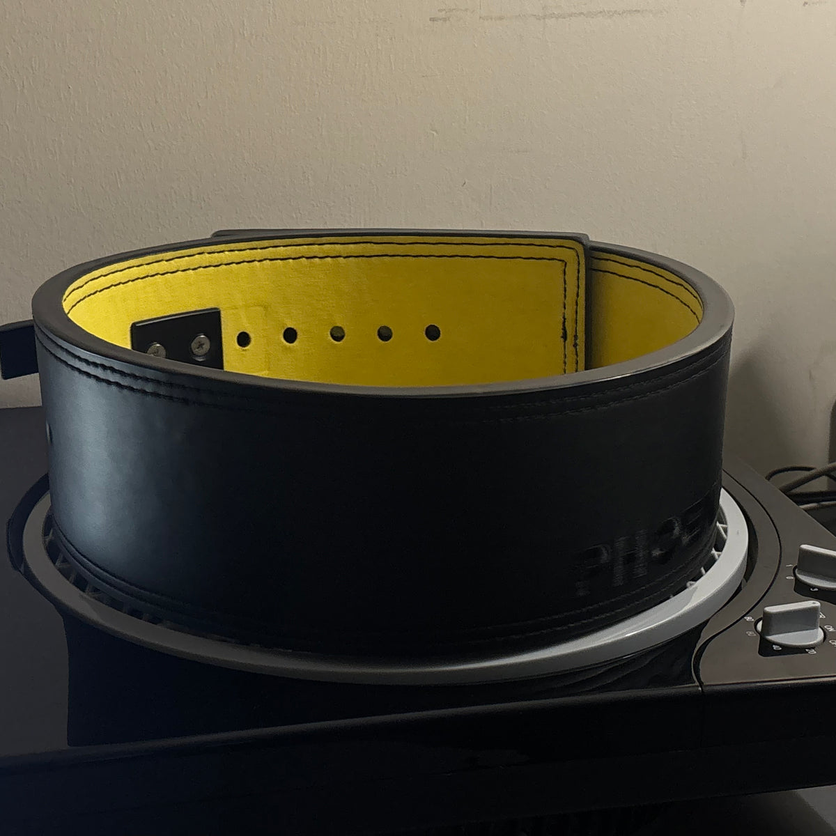 Belt angle 12